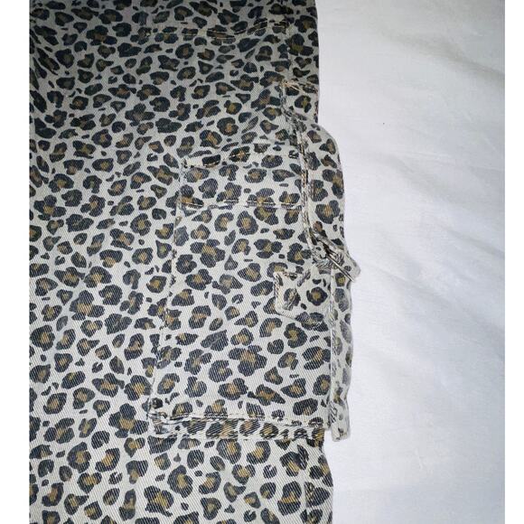 NWT Your Cute Jeans Girl's Cargo Jeans in Animal Print - Wide Leg - Size 7 - Picture 3 of 9